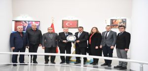 Malatya Tabipler Odası Başkan ve Yönetimini kabul eden Başkan Gürkan